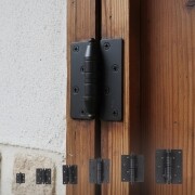 {=strip_tags(..goods_name)}